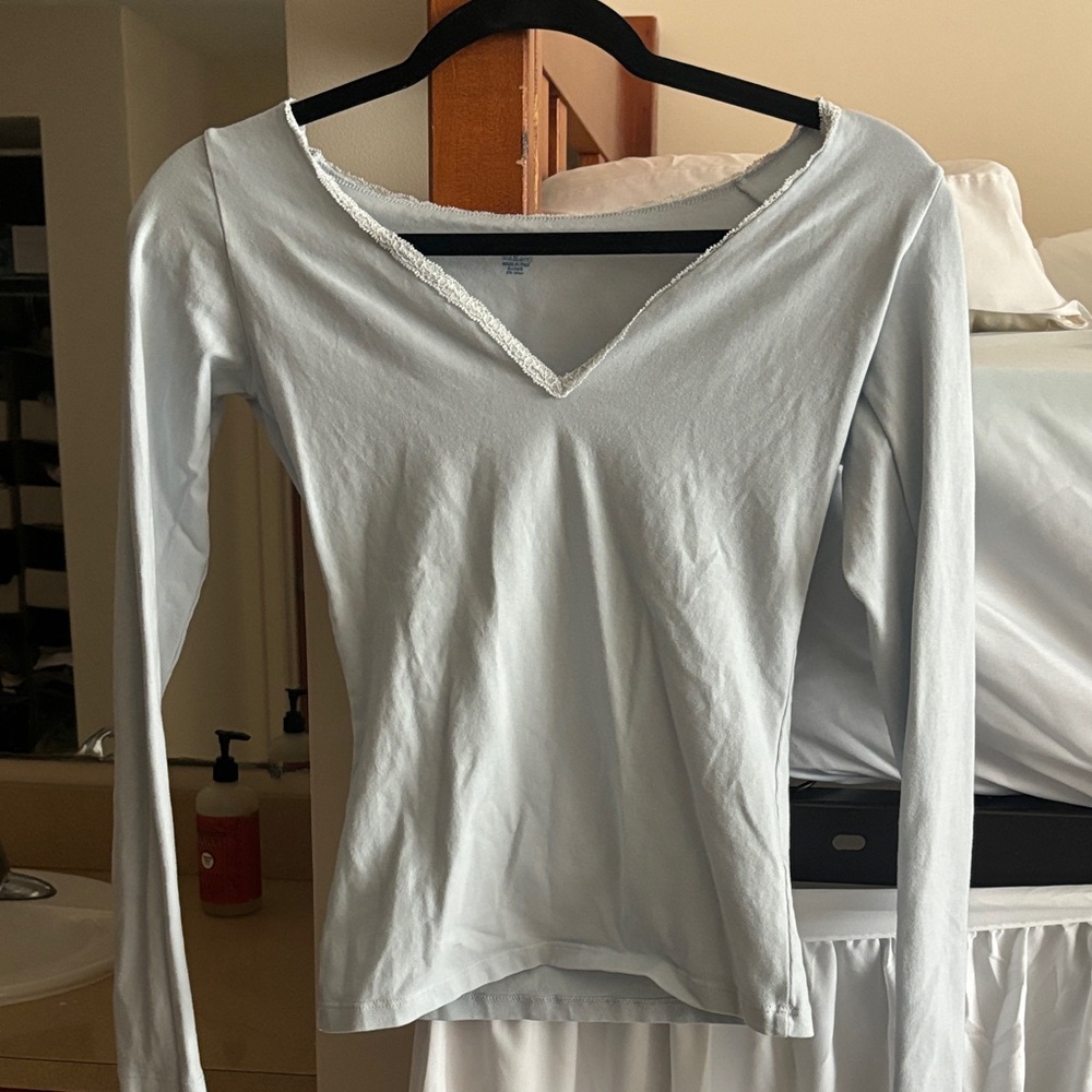 brandy melville long sleeve